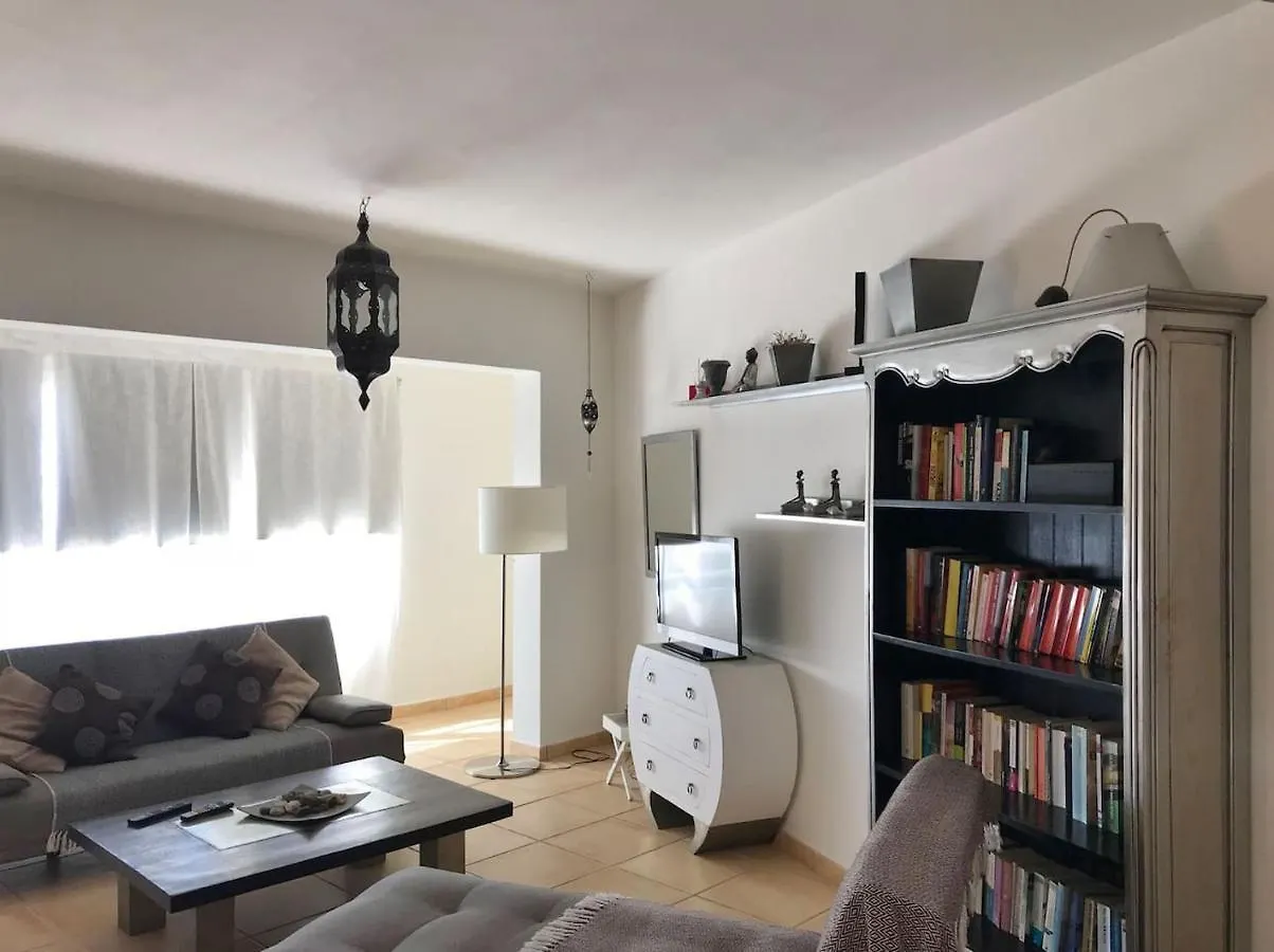 My Ocean Home !!! Breathtaking Location, Steps To The Ocean, Spacious Sea View, Fully Equipped And Well-Furnished With Private Entrance And High-Speed Fiber Optic Internet Corralejo