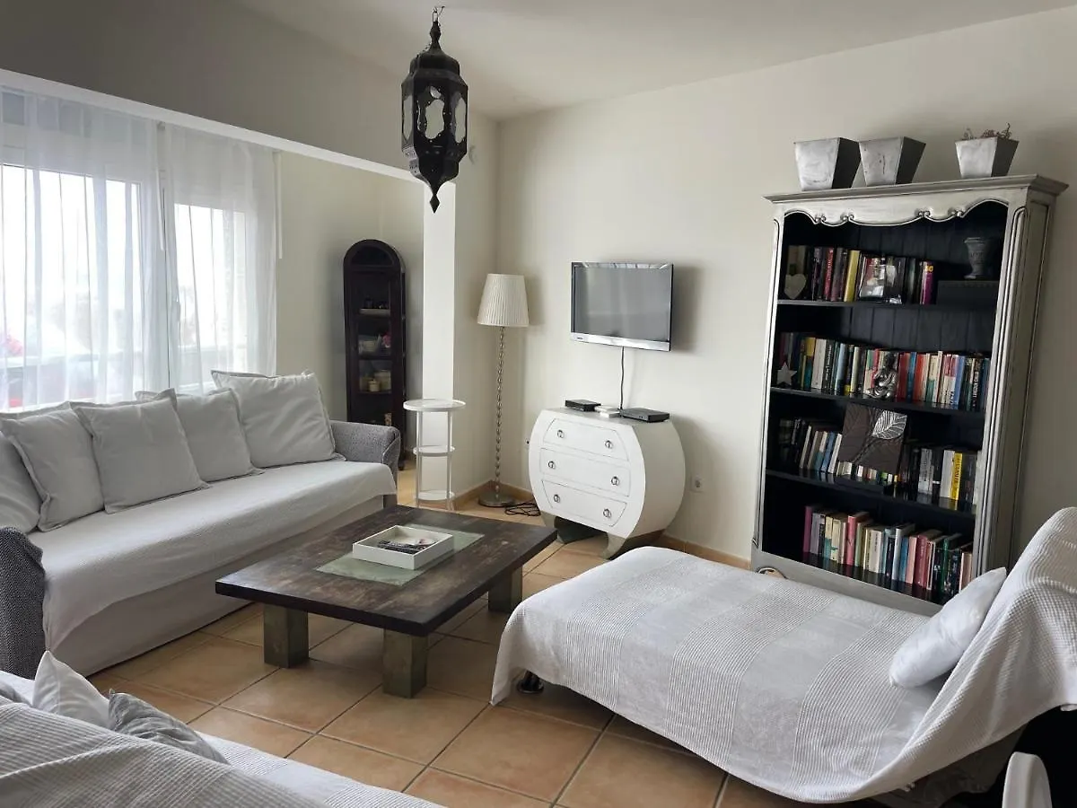 Apartament My Ocean Home !!! Breathtaking Location, Steps To The Ocean, Spacious Sea View, Fully Equipped And Well-Furnished With Private Entrance And High-Speed Fiber Optic Internet Corralejo